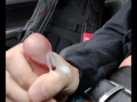 Bi guy’s car masturbation experience in Vegas