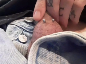 Spanish gay keeps on giving to the neighbor