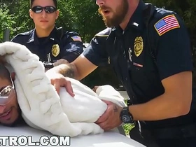 Gay police officers arrest a pimp and his gay prostitutes, who then seduce the police officers.