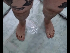 Solo pleasure: gay amateurs wet look compilation