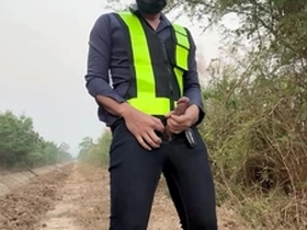 Public sex with hot engineer before work time